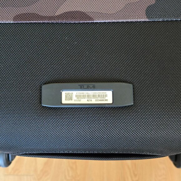 TUMI Fremont Camouflage Expandable Carry On Spinner Suitcase - Picture 6 of 13